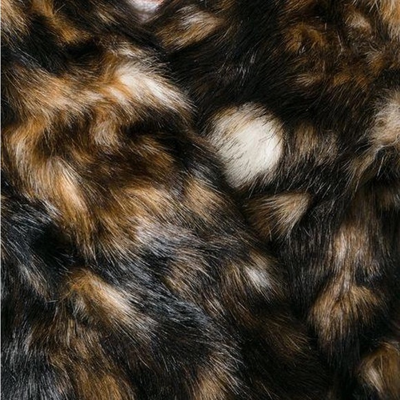 Helmut Lang Tortoise Jacquard Faux Fur Coat - Picture 9 of 11